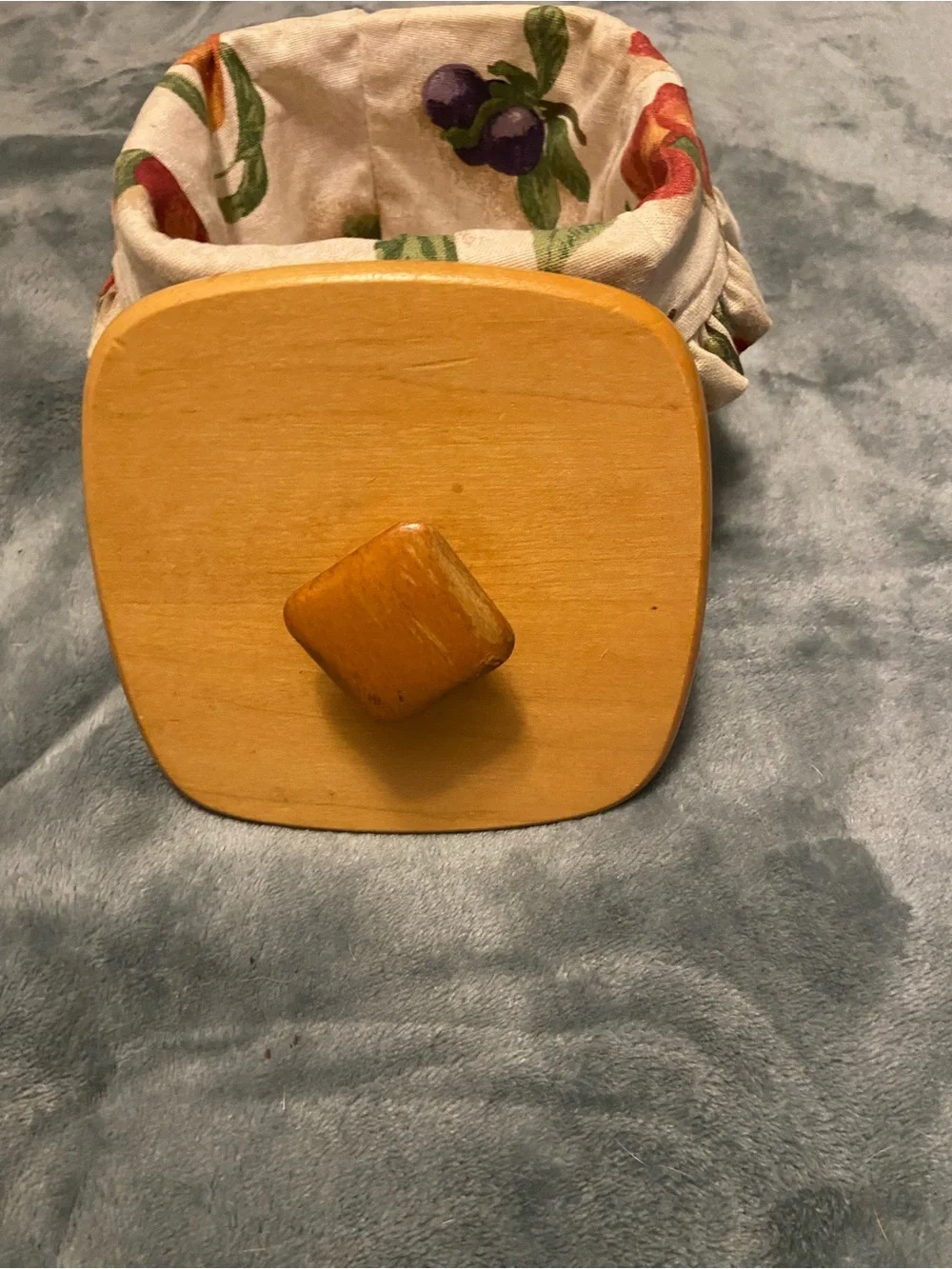 Longaberger 1997 square basket with lid and liner